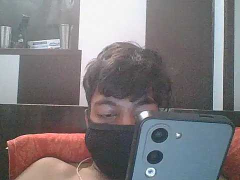 Snapshot of adarsh_music chatting on 07.27.26 adarsh music online show from 07.27.26