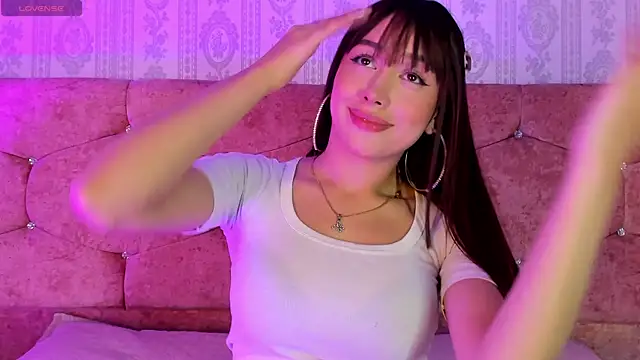 Snapshot of Dayanna_Villalobos chatting on 07.23.26 Dayanna Villalobos online show from 07.23.26