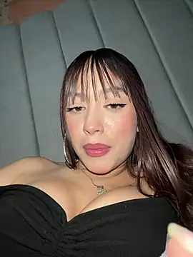 Snapshot of Dayanna_Villalobos chatting on 07.28.26 Dayanna Villalobos online show from 07.28.26