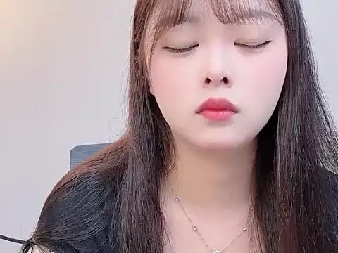Winnie005 online show from 07.19.26