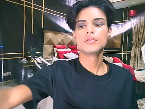 IndianLipstickLuna online show from 07.19.26