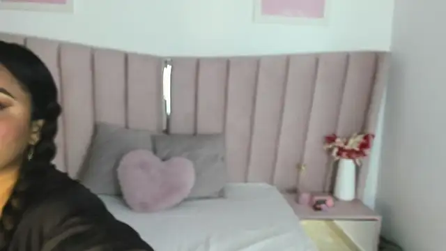 Missamber hot online show from 08.01.26