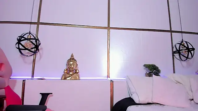 Lucy Neil  online show from 07.28.26