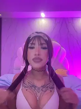 Helena Vogel online show from 07.28.26