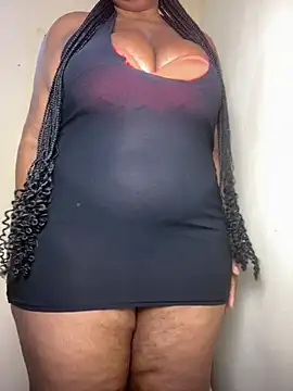 Suzzylove26 online show from 07.17.26