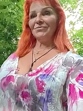 SandraCassandra online show from 07.26.26
