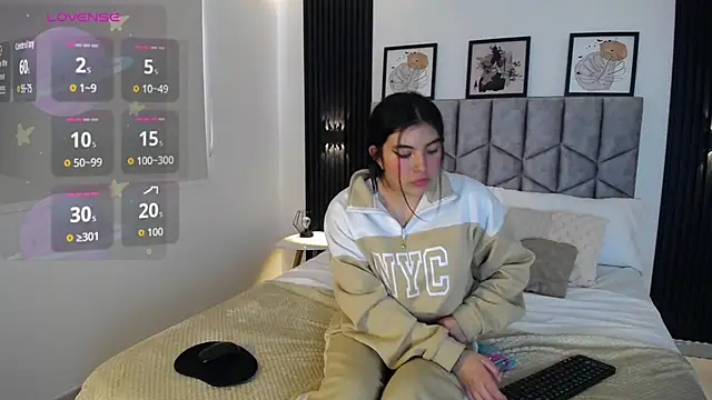 Bella Cute 01 online show from 07.21.26