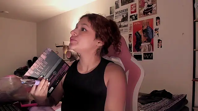 IamNikki online show from 07.28.26