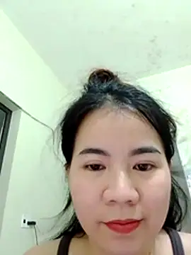 Snapshot of Meomup1 chatting on 07.18.26 Meomup1 online show from 07.18.26