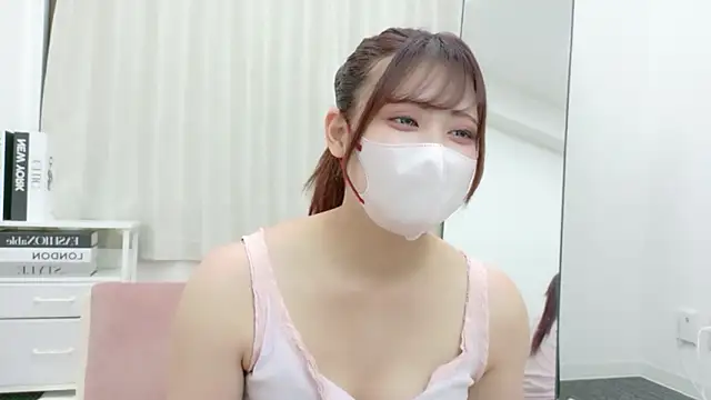 Snapshot of kaoruchan_v chatting on 07.25.26 kaoruchan v online show from 07.25.26