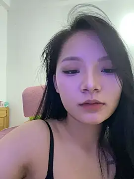 Snapshot of Girl-wet chatting on 07.28.26 Girl-wet online show from 07.28.26