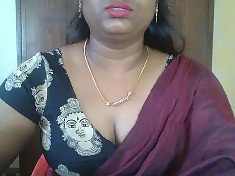 Snapshot of Tamil_hot_Shalini chatting on 07.27.26 Tamil hot Shalini online show from 07.27.26