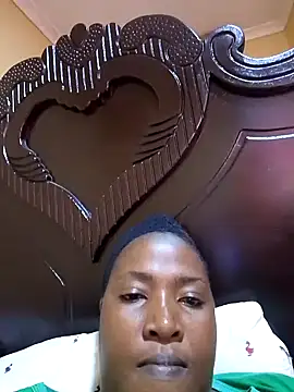 Snapshot of sweetiussy chatting on 07.23.26 sweetiussy online show from 07.23.26