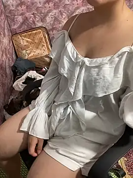 Snapshot of Ngoc_xinh chatting on 07.23.26 Ngoc xinh online show from 07.23.26