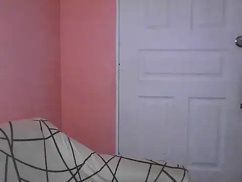 Snapshot of SaucyPussyxx chatting on 07.23.26 SaucyPussyxx online show from 07.23.26