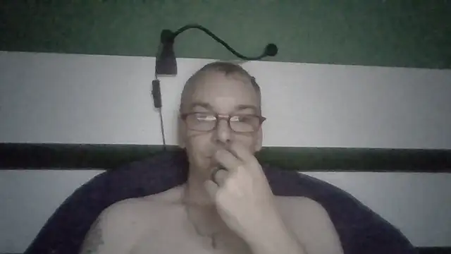 Snapshot of polo7755 chatting on 07.18.26 polo7755 online show from 07.18.26