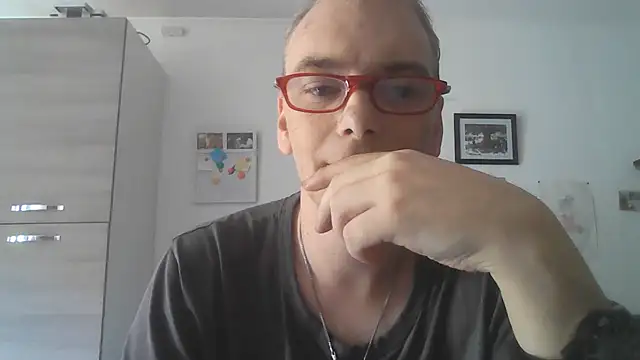 Snapshot of polo7755 chatting on 07.27.26 polo7755 online show from 07.27.26