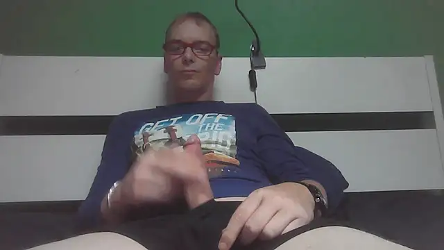 Snapshot of polo7755 chatting on 07.28.26 polo7755 online show from 07.28.26