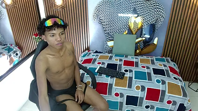 AlessandroBlack  online show from 07.28.26