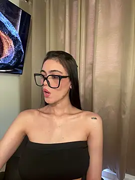 Snapshot of Sofi_milks chatting on 07.29.26 Sofi milks online show from 07.29.26