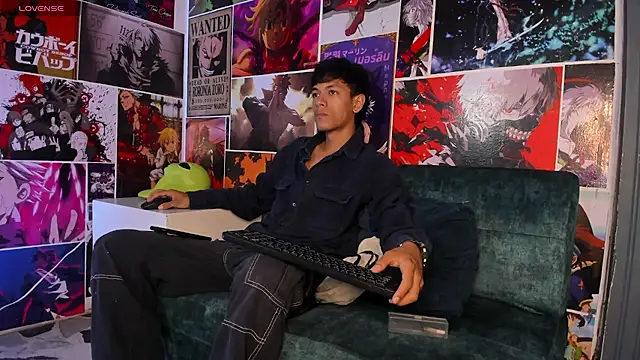 Im Kael  online show from 07.19.26