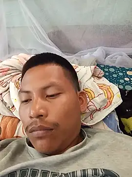 Snapshot of marcosymoree chatting on 07.18.26 marcosymoree online show from 07.18.26