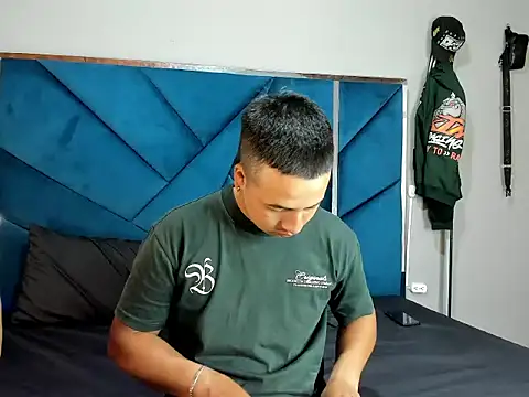 KataAndJordy  online show from 07.29.26