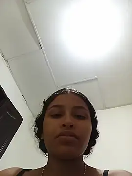 Lia Foz online show from 07.28.26