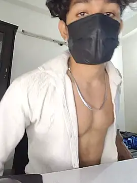 Snapshot of roxiii_ chatting on 07.20.26 roxiii online show from 07.20.26
