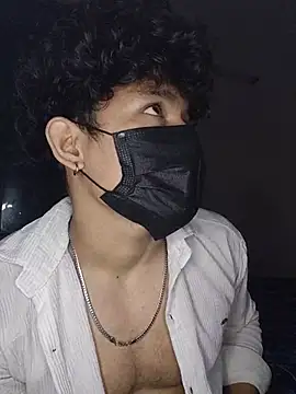 Snapshot of roxiii_ chatting on 07.24.26 roxiii online show from 07.24.26
