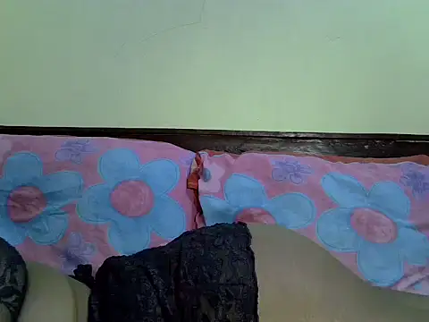 pretty sexyy online show from 07.28.26