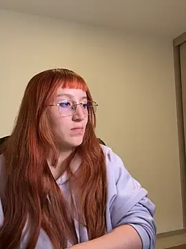Snapshot of Bethory chatting on 07.26.26 Bethory online show from 07.26.26