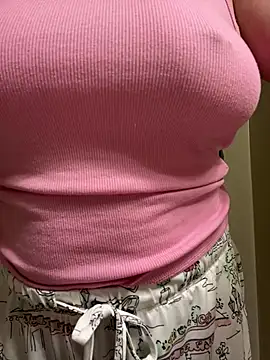 Snapshot of Naughty_wife69 chatting on 07.27.26 Naughty wife69 online show from 07.27.26