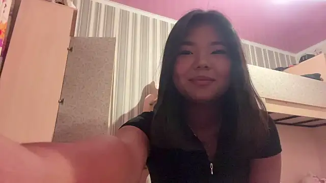 JohannaMickiewicz online show from 07.23.26