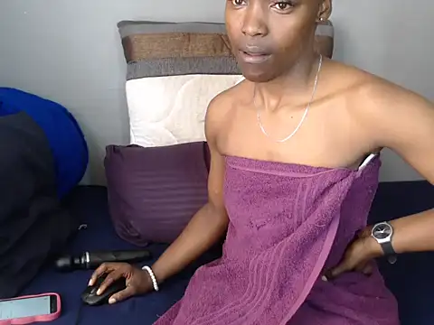 KhadaJah online show from 07.24.26
