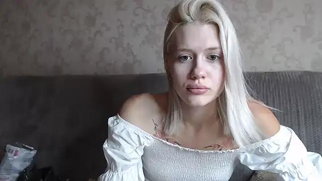 BlondyLedy online show from 07.22.26