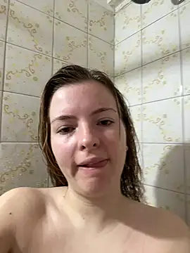 Snapshot of heyitskiara chatting on 07.26.26 heyitskiara online show from 07.26.26