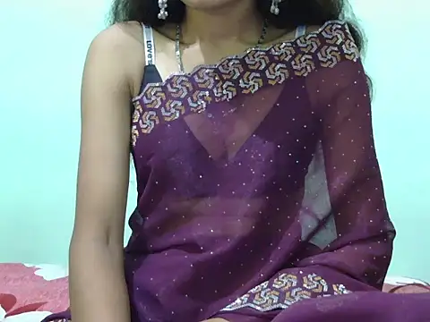 Snapshot of cutiee_kayra chatting on 07.30.26 cutiee kayra online show from 07.30.26