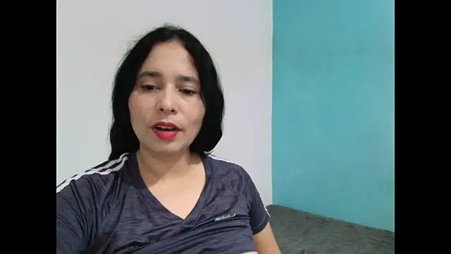 Snapshot of brynnwild chatting on 07.27.26 brynnwild online show from 07.27.26