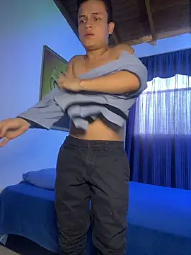  Leo Boy online show from 07.28.26