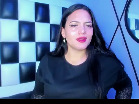 Snapshot of Isabella_Moraa chatting on 07.29.26 Isabella Moraa online show from 07.29.26