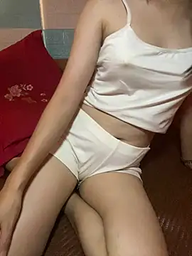 Snapshot of babyy-girl2k chatting on 07.25.26 babyy-girl2k online show from 07.25.26
