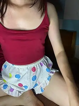 Snapshot of babyy-girl2k chatting on 07.25.26 babyy-girl2k online show from 07.25.26