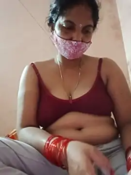 Priyanka hot88 online show from 07.28.26