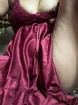 Snapshot of lusty_bhabh chatting on 07.27.26 lusty bhabh online show from 07.27.26
