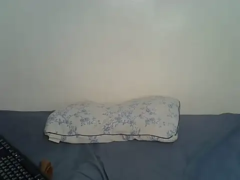 Petitepoppyy online show from 07.28.26
