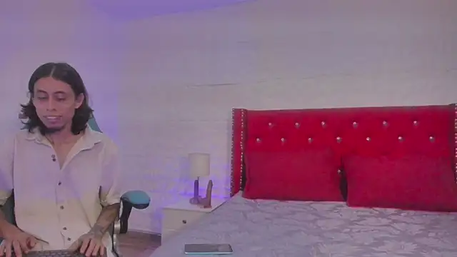 thehappycouple  online show from 07.27.26