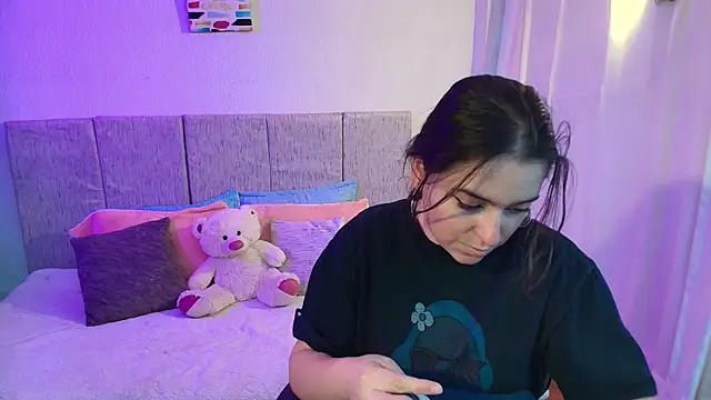Melody Bluee  online show from 07.31.26