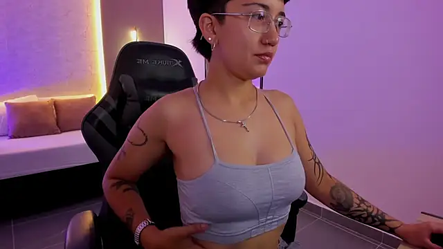 nelly swan online show from 07.27.26