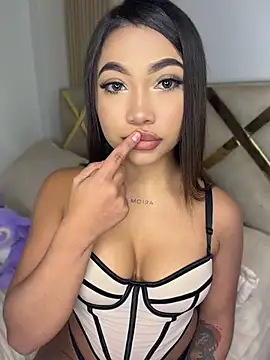CharlotteBlair- online show from 07.27.26
